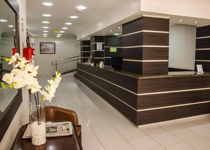 Hotel Manoa Poa